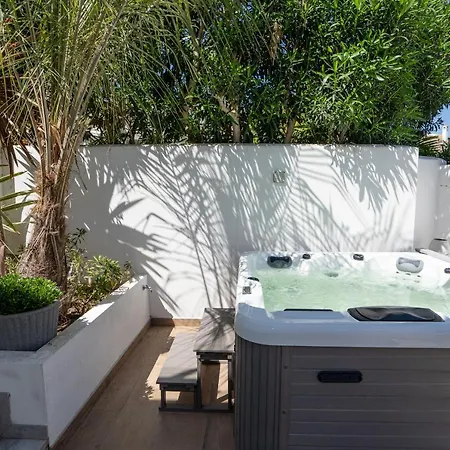 Zorro Villa