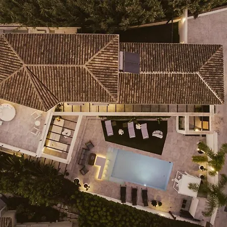 Zorro Villa *