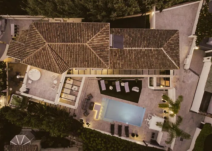 Zorro Villa *